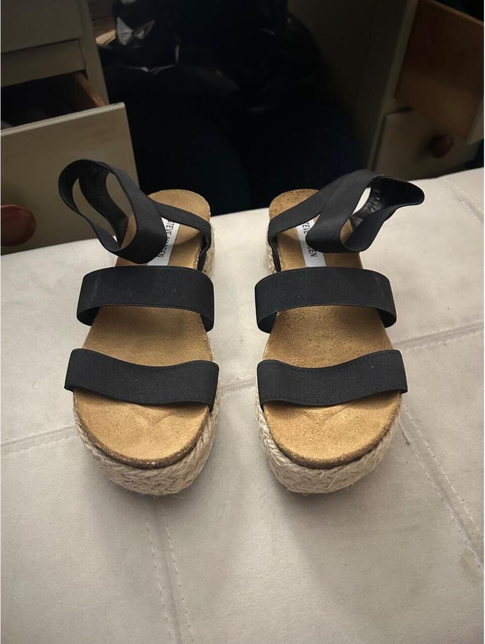 Steve Madden black platform sandals with woven sole size 7.5